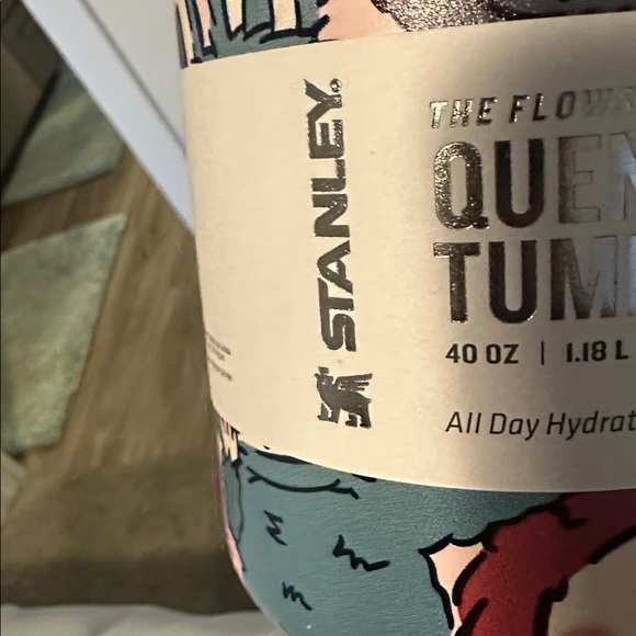 Stanley Quencher H2.0 Tumbler with Pastel Cartoon Design LaBuBu - Picture 3 of 4